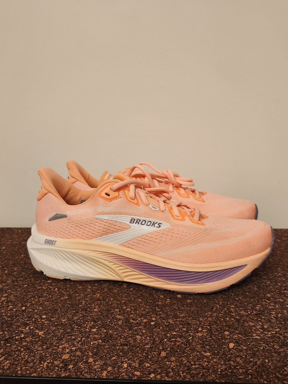 Brooks Ghost 18 Running Shoes Womens Size 9